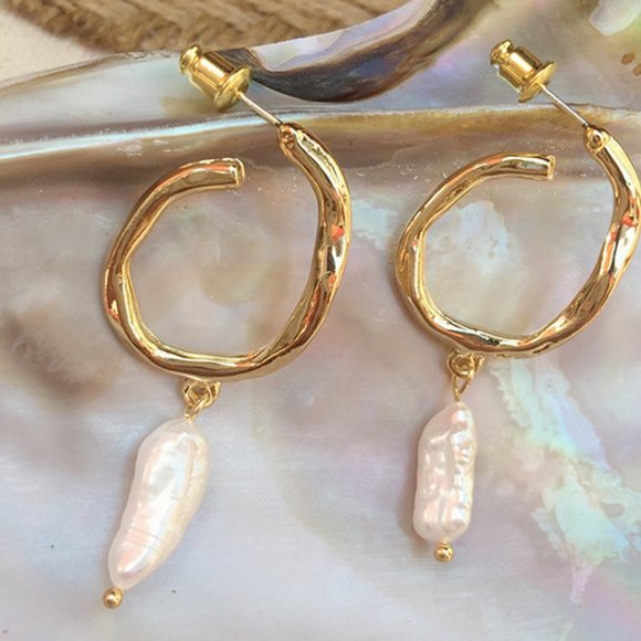 Geometric Shell Pearl Earrings ZB1094791 - Picture 3 of 6